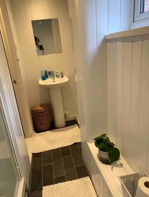 Bramley Fall Park Homestay Horsforth